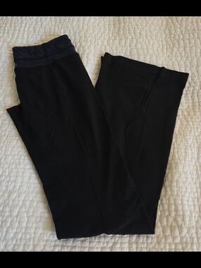 Lululemon Flare Hoga Pants *READ POST*